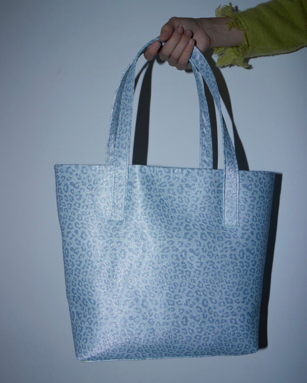 Tote Cheetah en Celeste